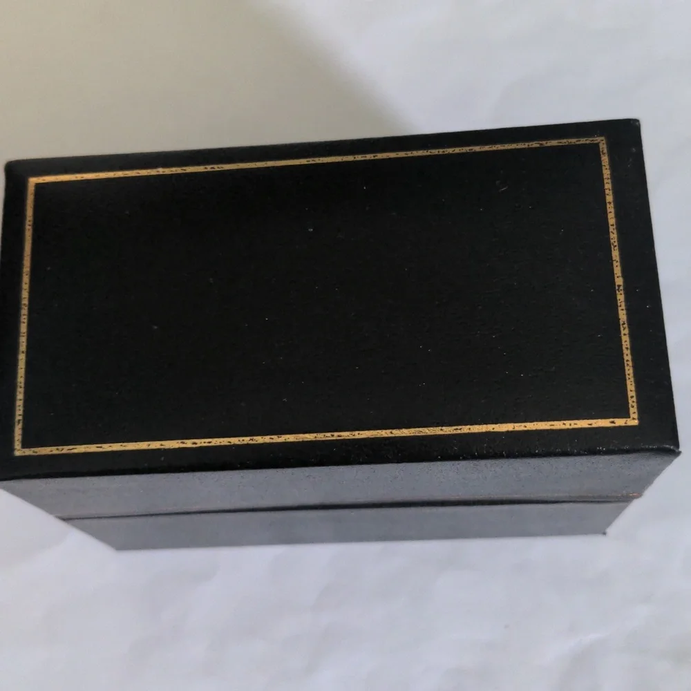 Hand Crafted elegant silver